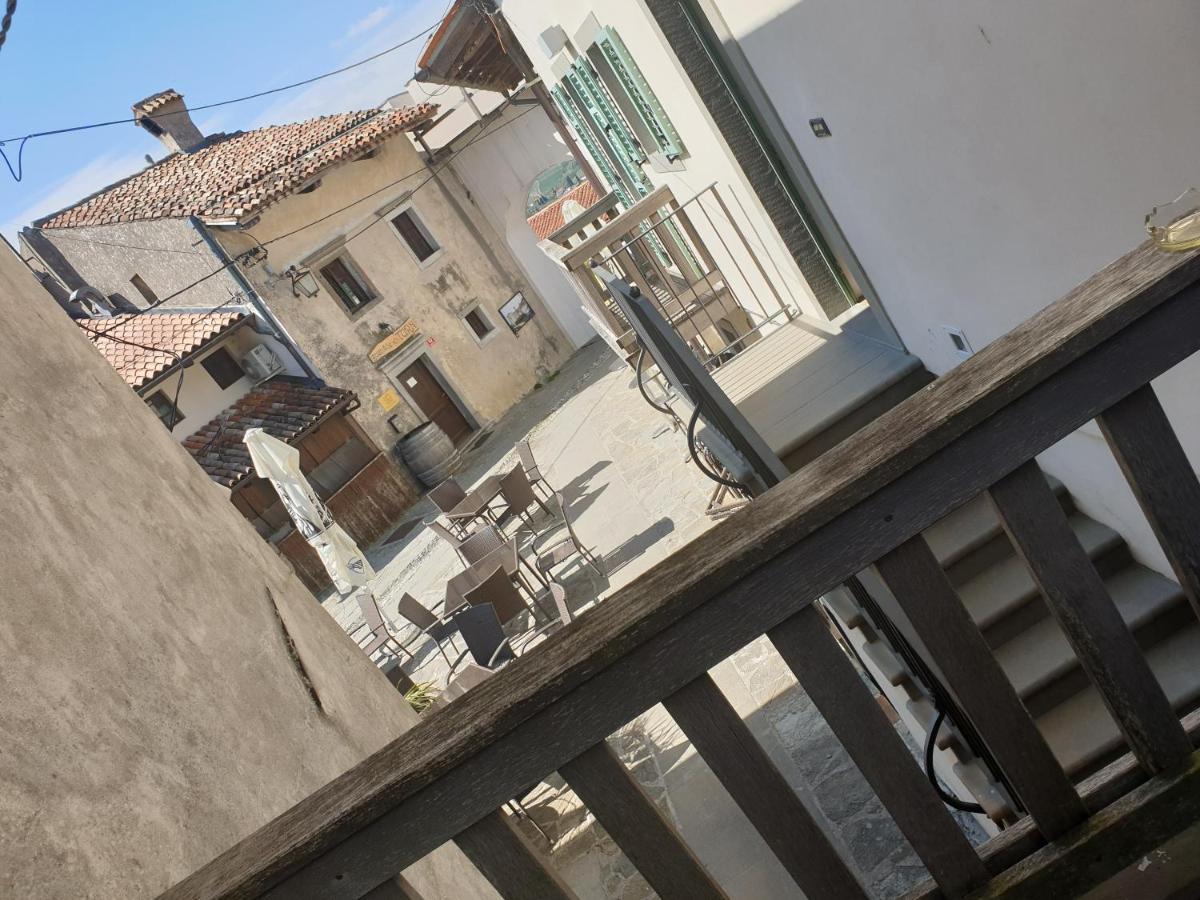 Smartno Apartmaji Sobe Josko Exteriör bild